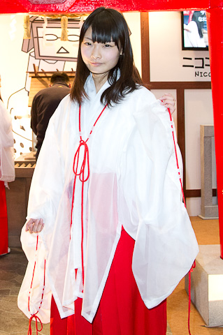 又要失业了,自动咖啡拉花机出现-开云官网(图2) 又要失业了,自动咖啡拉花机出现-开云官网(图2)