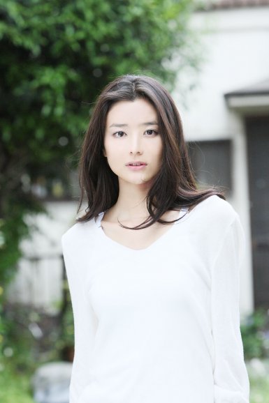 ‘kaiyun’泰国当地的特色美食,大叔用一根筷子卷起面网成小吃,做法太馋人(图1) 开云体育下载